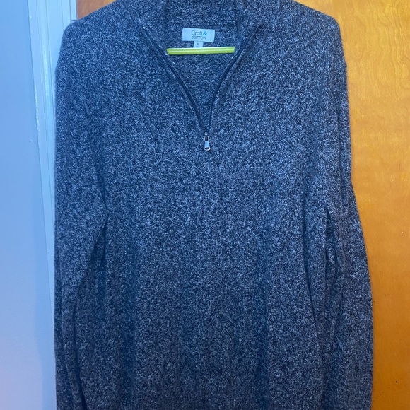 x2 Sweaters - Picture 2 of 5